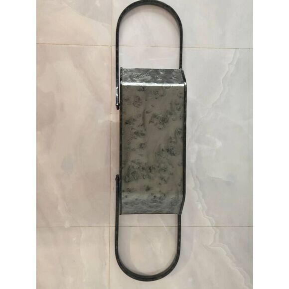 Rialto New York 1950s Grey Pearlized Hand Etched Lucite Bag - Picture 5 of 10